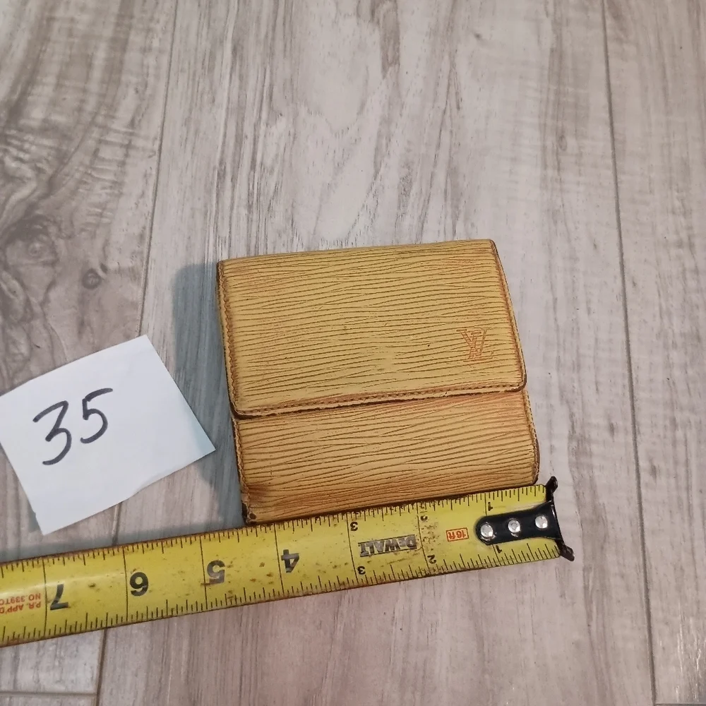 Louis Vuitton Authentic Bill Fold Wallet Yellow Epi Coin Pocket - Picture 11 of 12